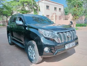 Toyota Land Cruiser Prado 2016 Black