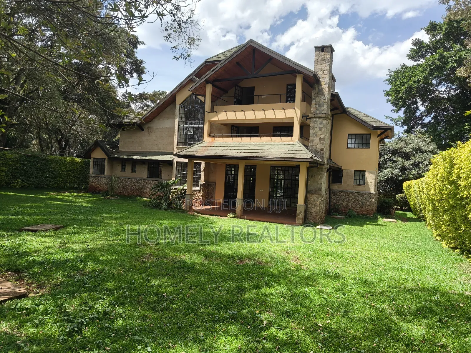 5bdrm Mansion in Karen, Nairobi for sale