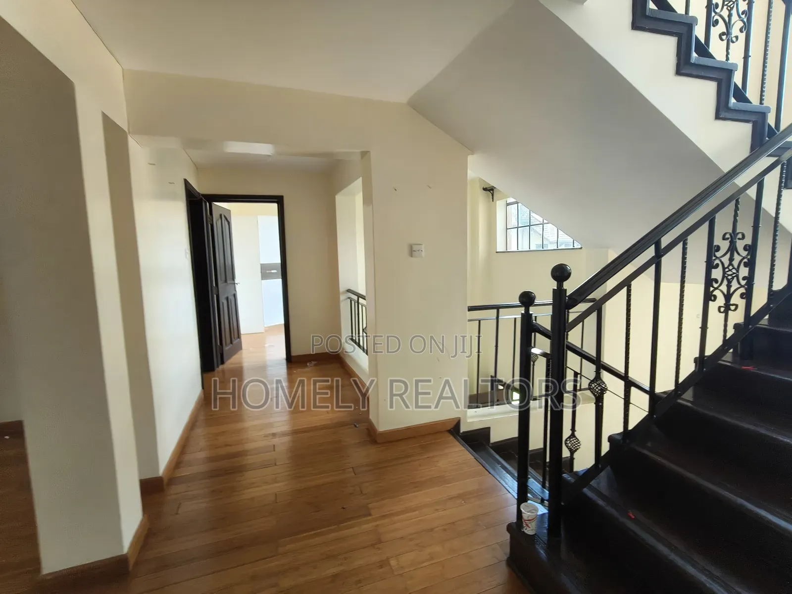 5bdrm Mansion in Karen, Nairobi for sale