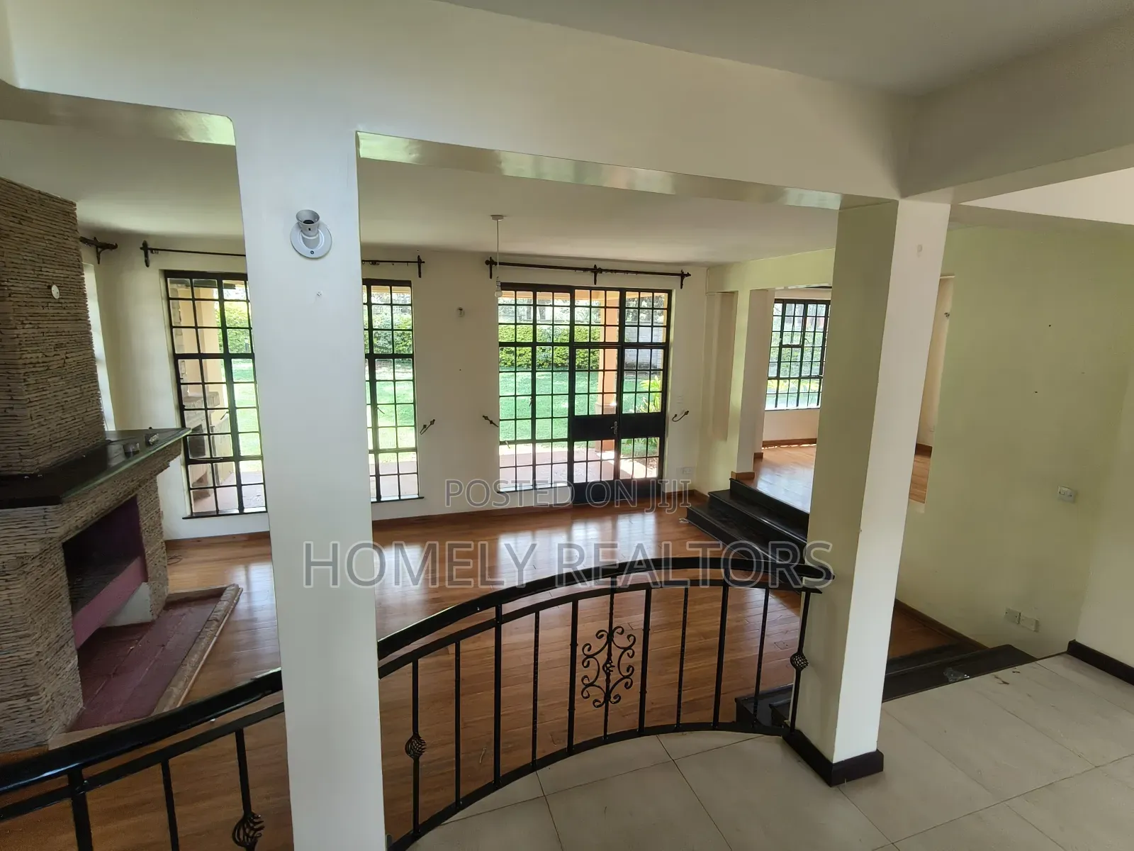 5bdrm Mansion in Karen, Nairobi for sale