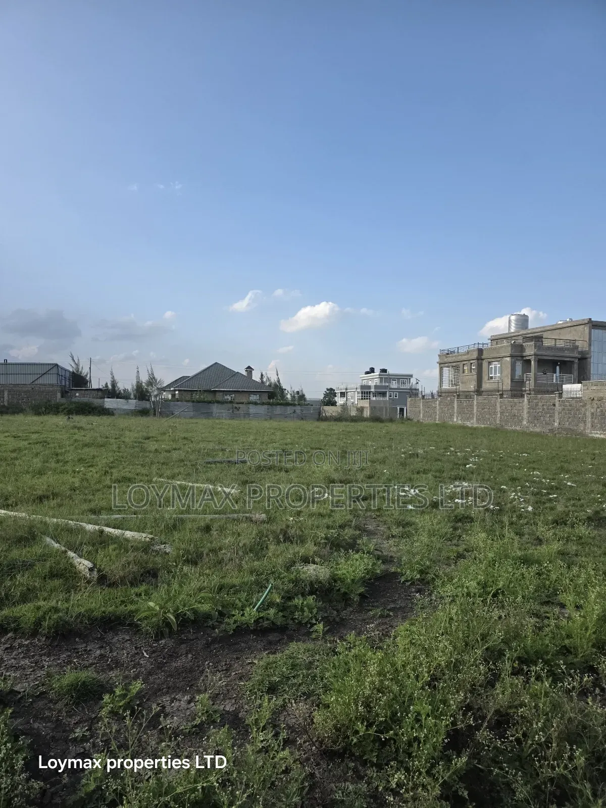 100/100 Plot in Kitengela Milimani Governor Road.