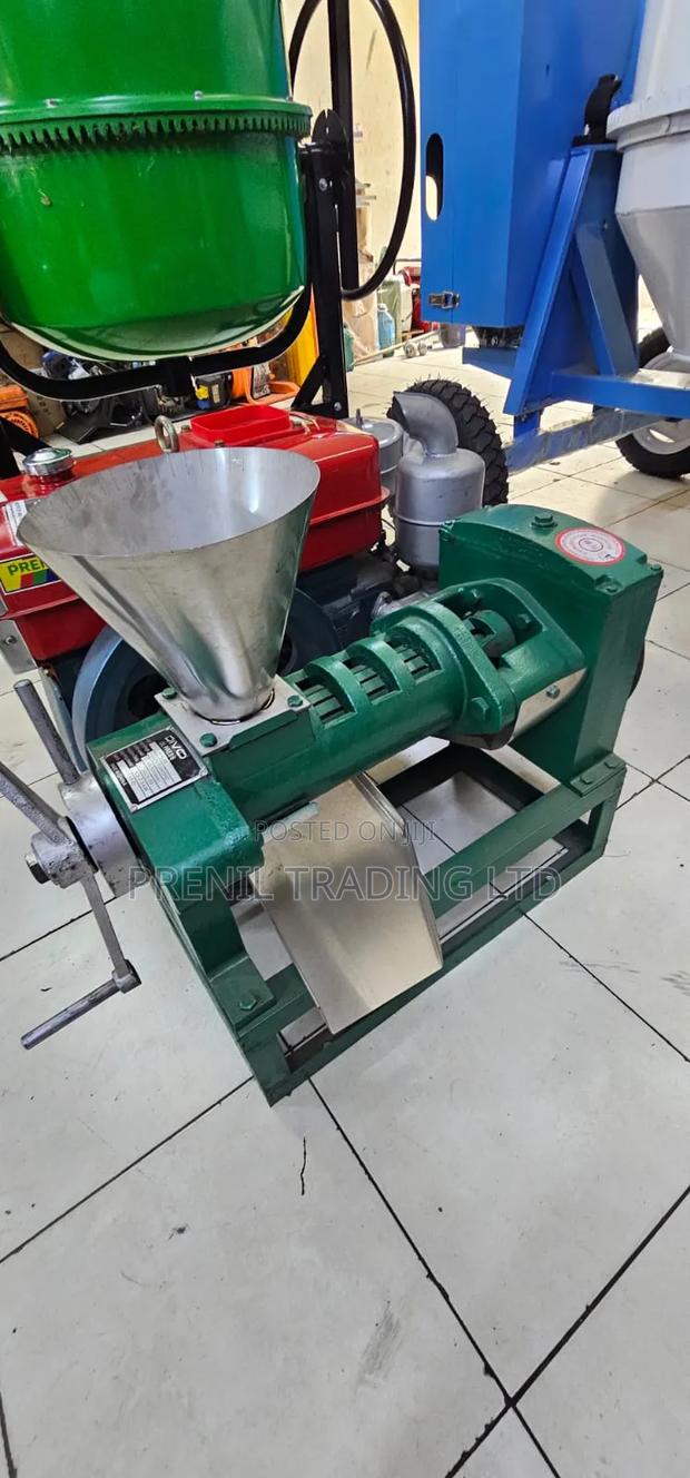 Divo Oil Press Machine - main view