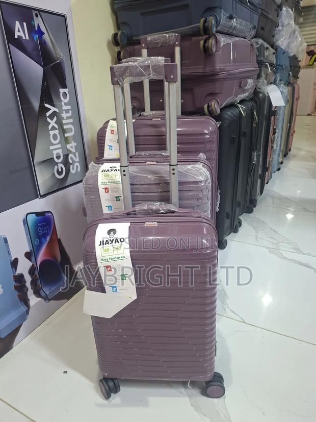 3 in 1 Unbreakable Pp Suitcases - thumbnail 5
