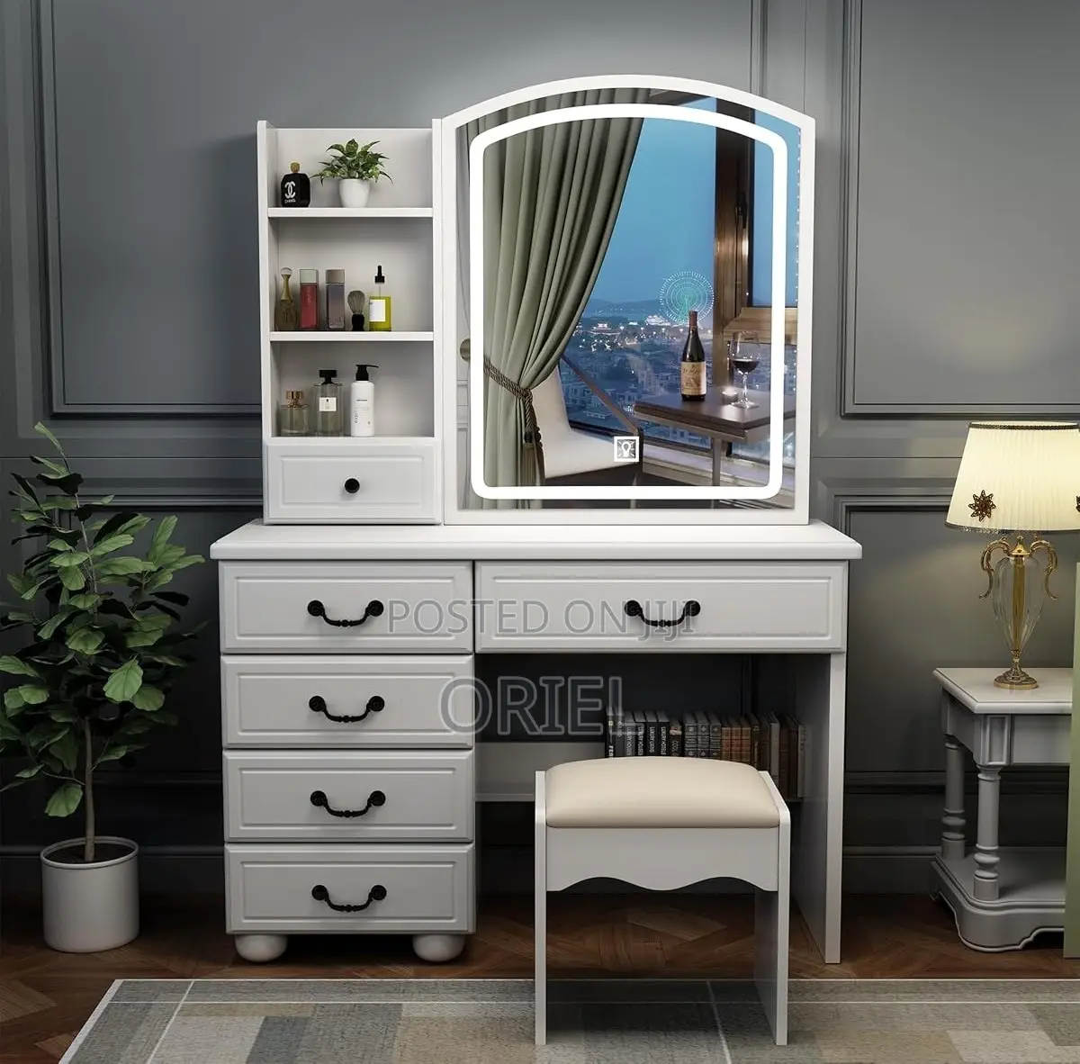 Dressing Tables: Home Makeup Vanity Table With Modern Design
