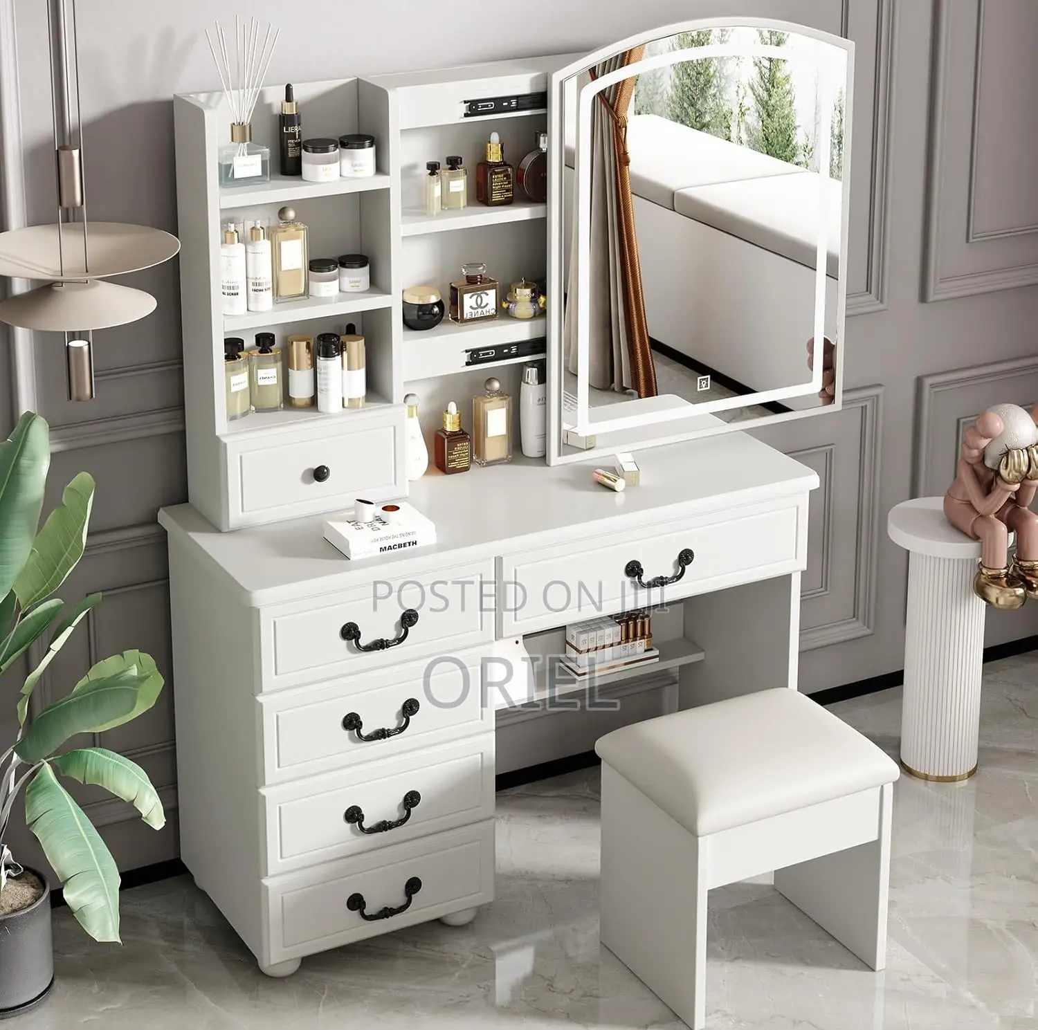 Dressing Tables: Home Makeup Vanity Table With Modern Design