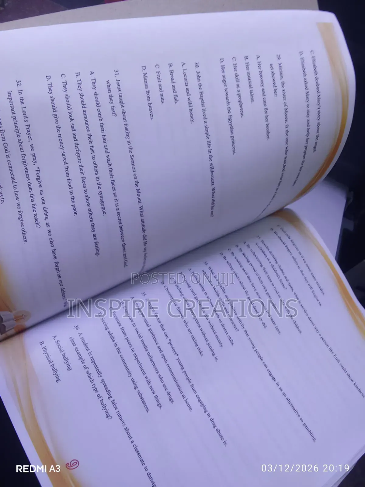 Durable Professional Custom Printed Textbooks for Learning 