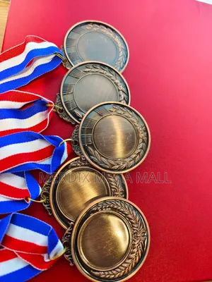 Mmm01ms, Medals, Medal