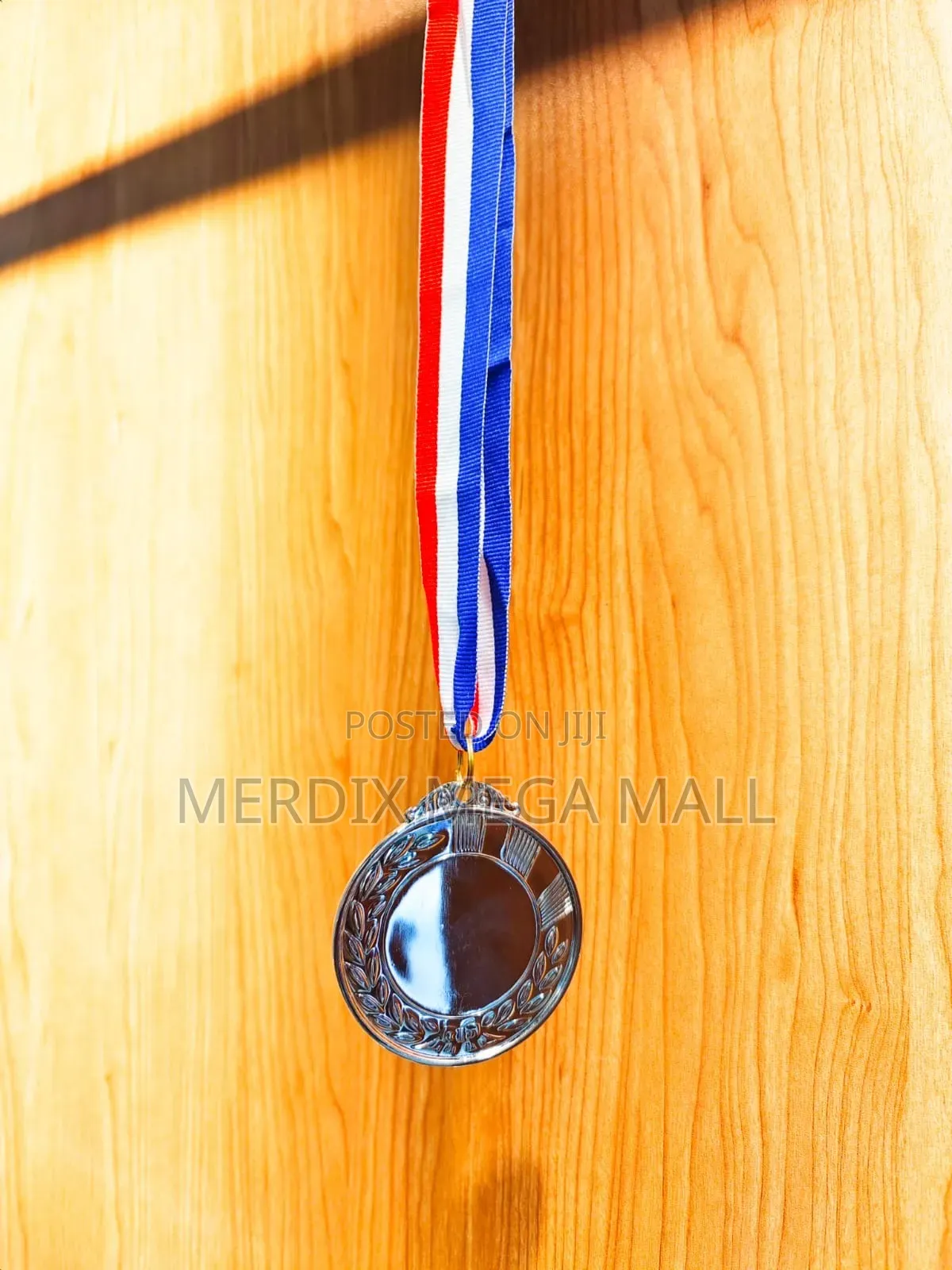 Mmm01ms, Medals, Medal