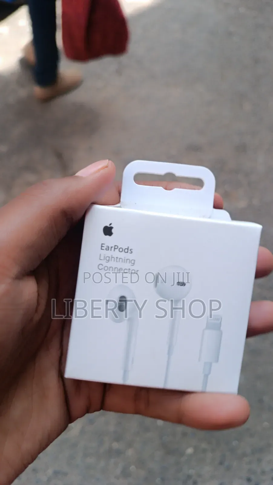 iPhone Lightings Earphones Direct