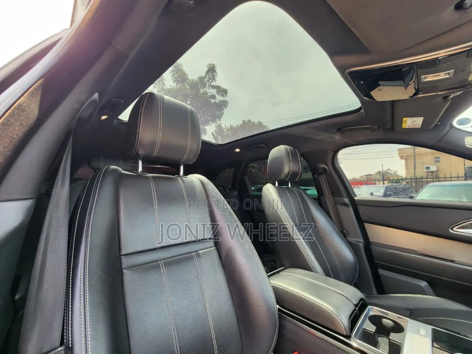 Land Rover Range Rover Velar P250 SE R-Dynamic 4x4 2018 Black