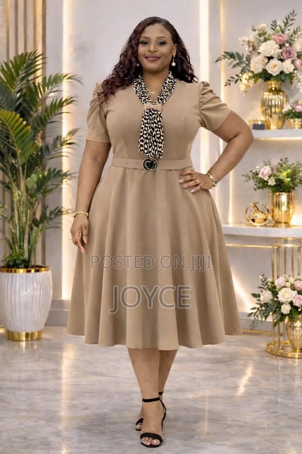Circular Dress With Tie-Like Design - thumbnail 2