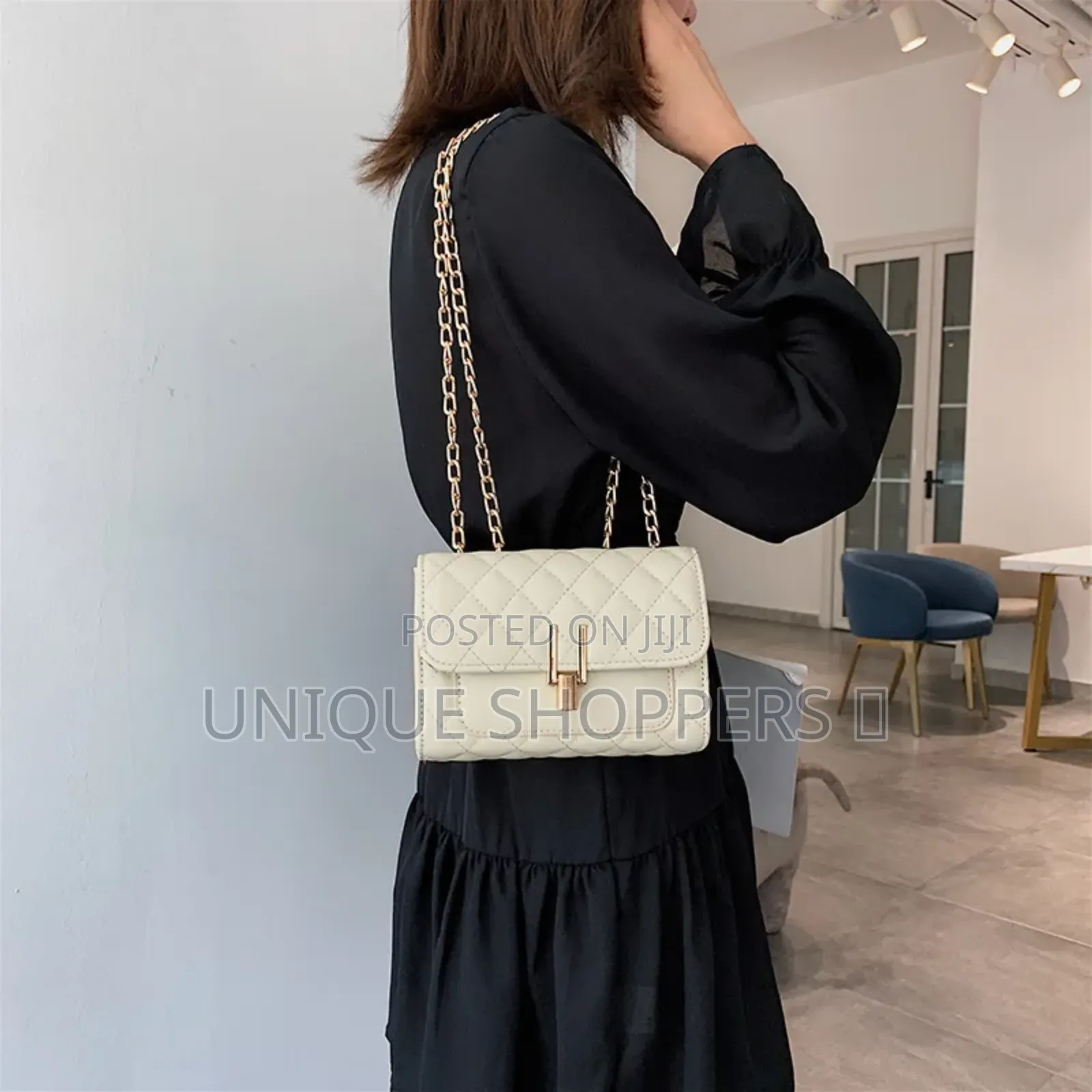New Trendy Diamond Lattice Bag