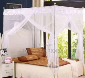 Mosquito Nets for Air BNB With 4 Metallic Stands