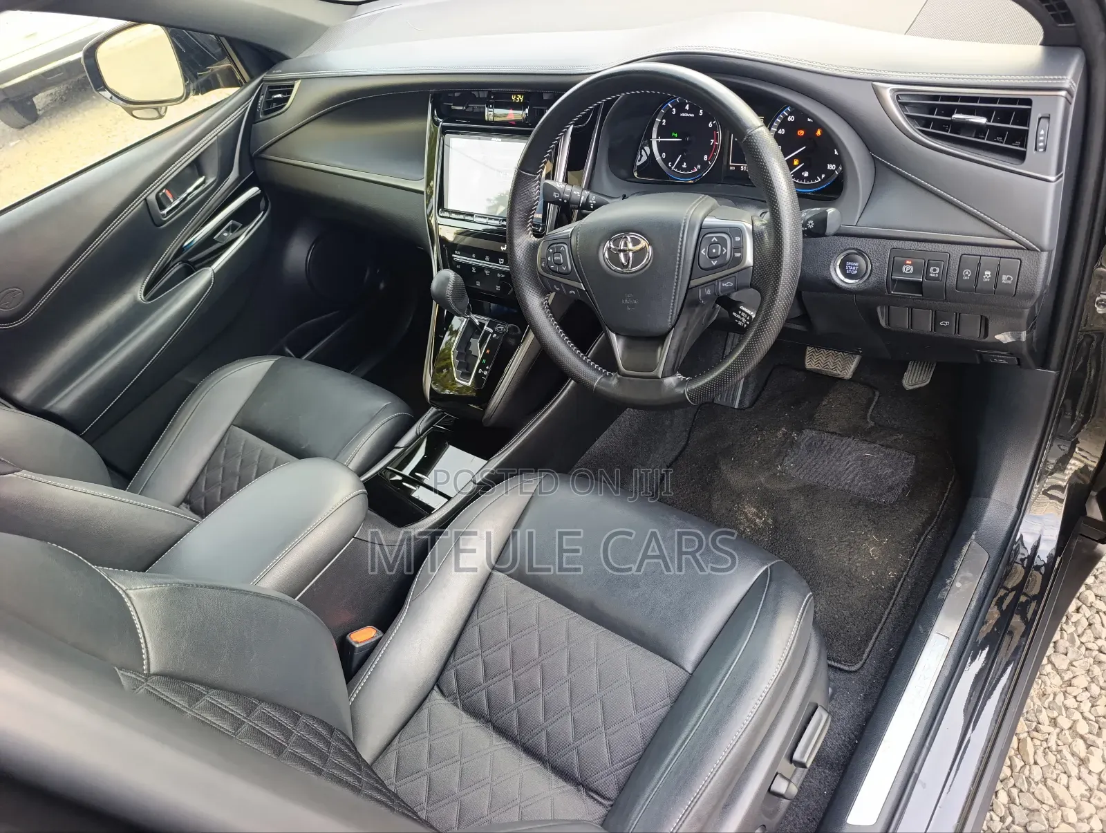 Toyota Harrier 2019 Black