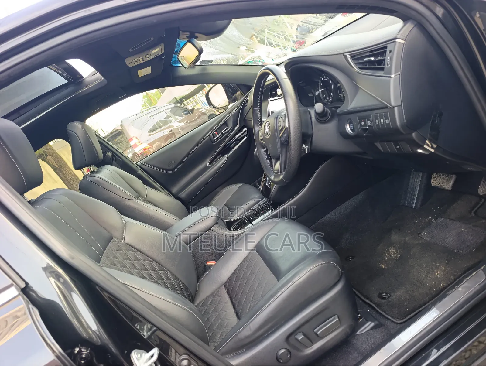 Toyota Harrier 2019 Black