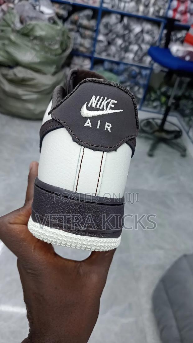 Airforce 1 Chrome Hearts White Coffee Colourway - thumbnail 4