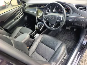 Toyota Harrier 2019 Black