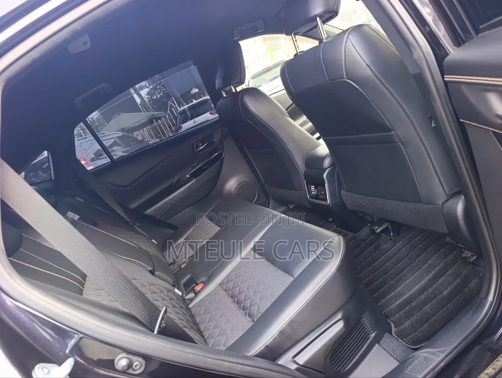 Toyota Harrier 2019 Black