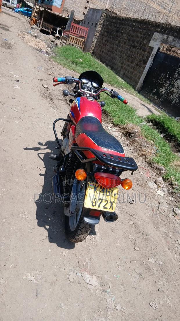 Bajaj Boxer 125 2023 Red