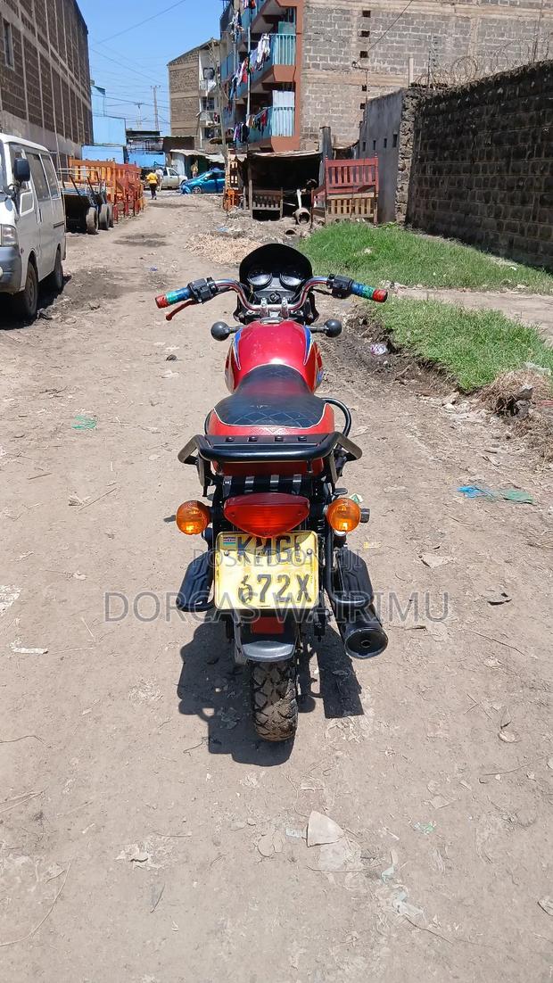 Bajaj Boxer 125 2023 Red - thumbnail 7