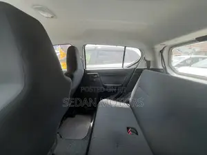 Daihatsu Mira 2019 White