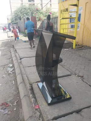 Pulpits Stands
