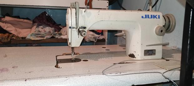 Sewing Machine - main view