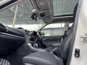 Subaru Forester 2019 White