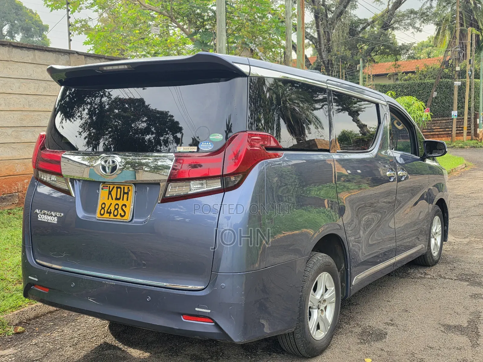Toyota Alphard 2.4 Petrol FWD 2015 Blue