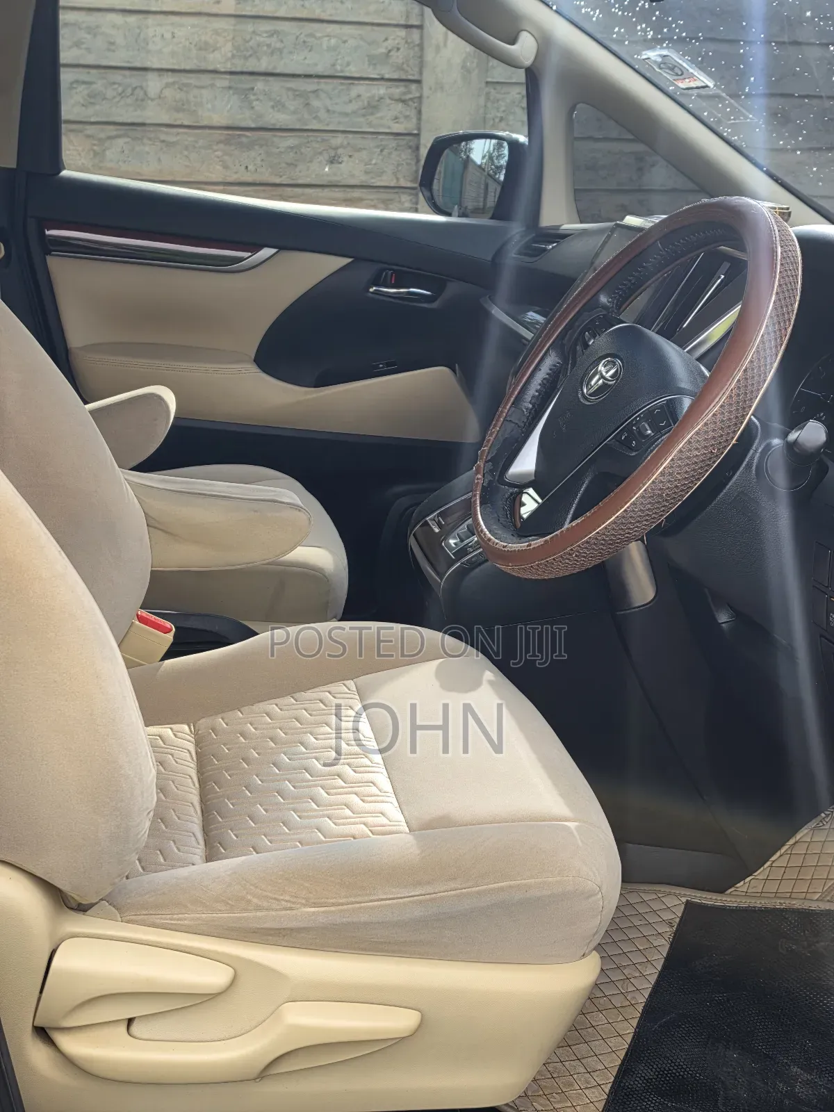 Toyota Alphard 2.4 Petrol FWD 2015 Blue