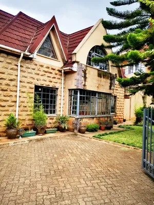 5bdrm Mansion in Muthangari for sale