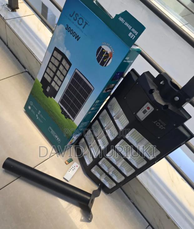Dusk to Dawn Solar Street Light – 3000w High Brightness.