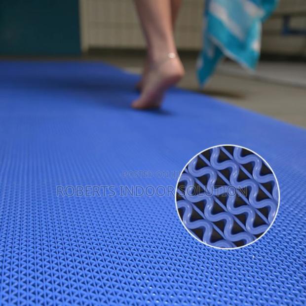 Premium S-Mat Anti-Slip Floor Mat - main view