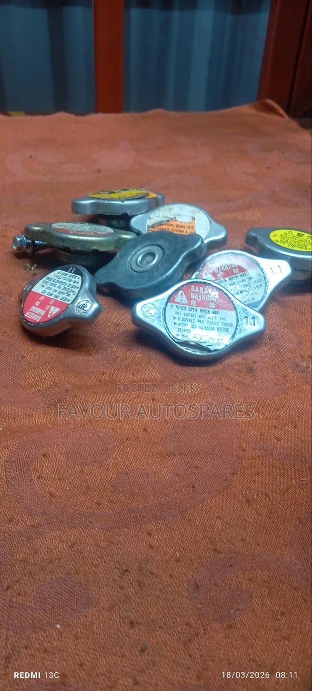 Radiator Caps for Nissan and Toyota
