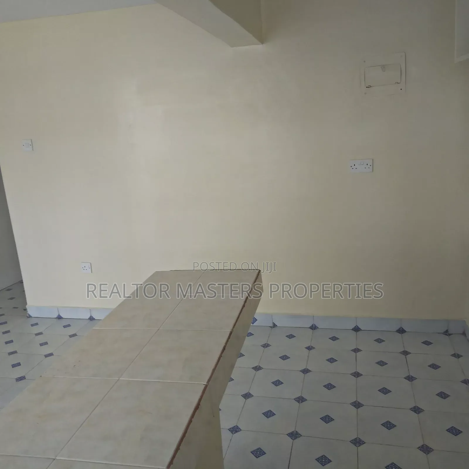 Mini Flat in Ole Birinko, Kandisi for rent