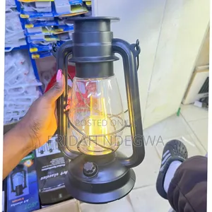 Js 89-2 Solar Powered Lamp