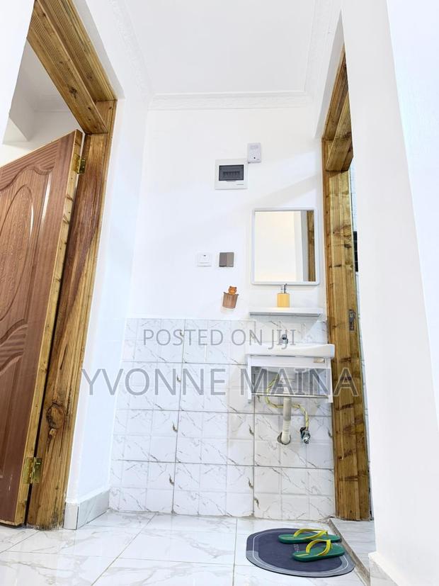 Luxe One Bedroom Air BNB Ruaka - thumbnail 10