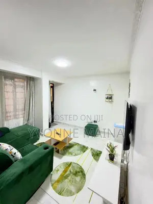 Luxe One Bedroom Air BNB Ruaka