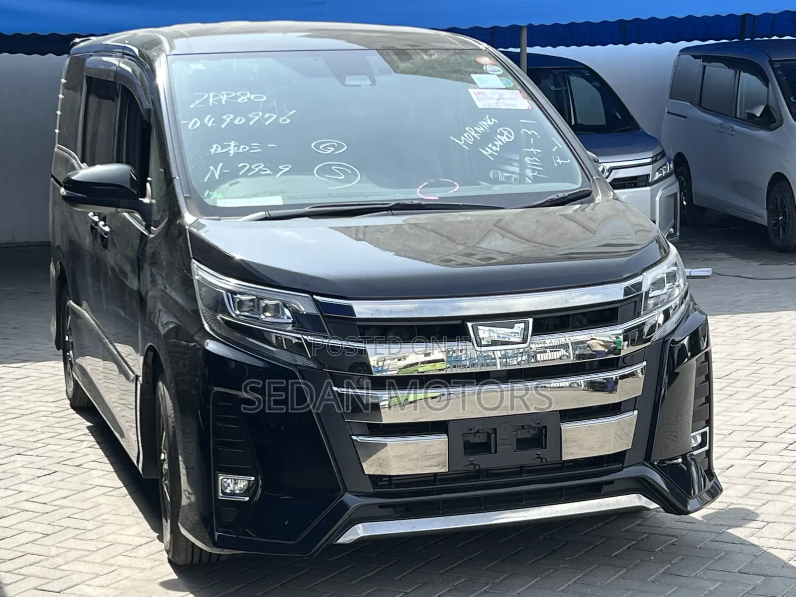 Toyota Noah 2019 Matt Black