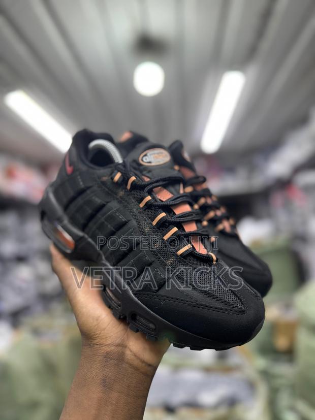 Nike Air Max 95 Sneakers – Trendy Streetwear Running Shoes Kenya