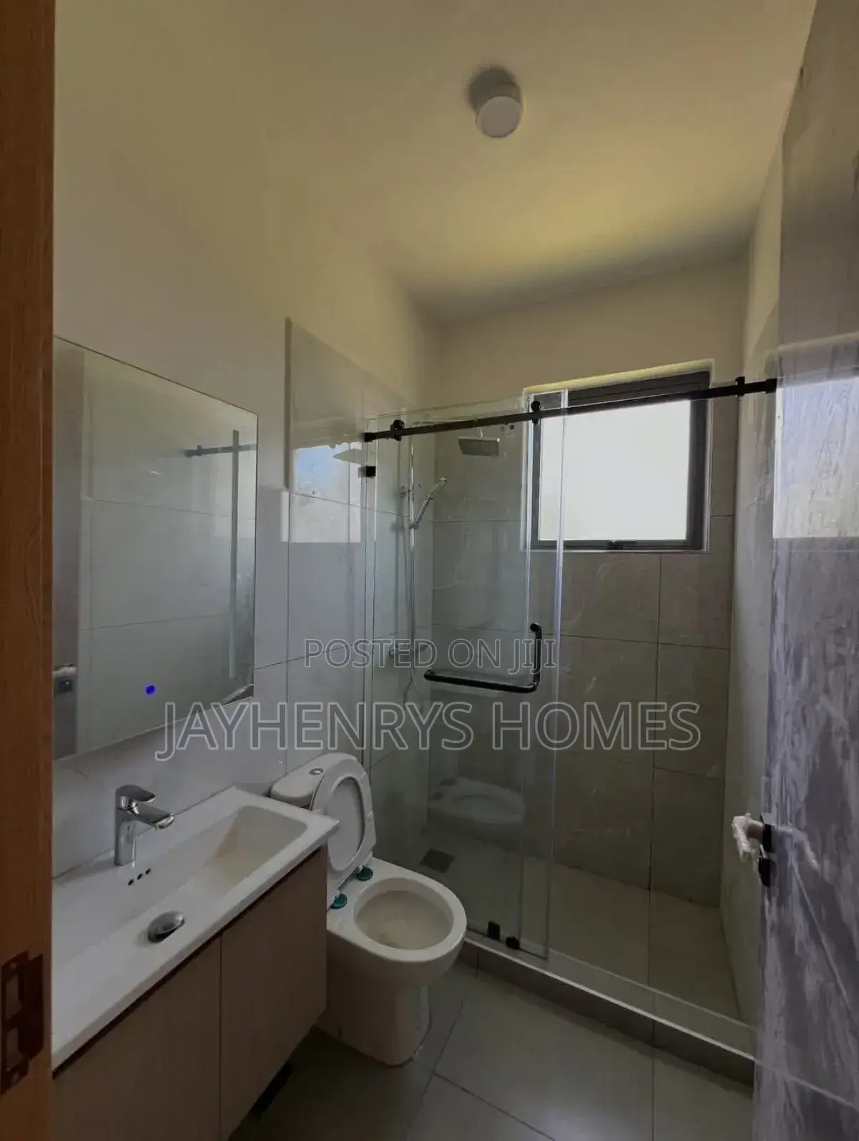 6bdrm House in Muthangari for sale