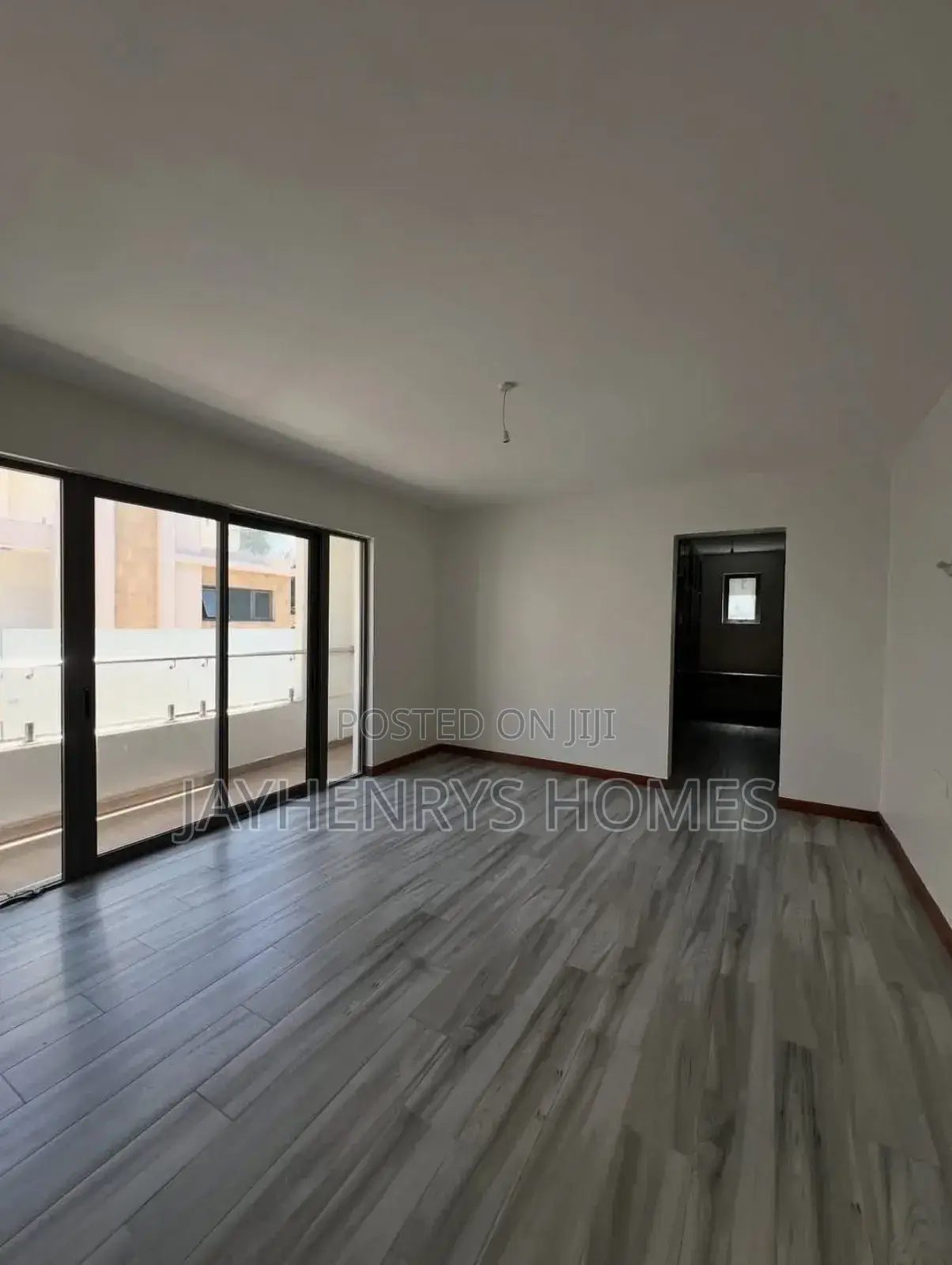 6bdrm House in Muthangari for sale