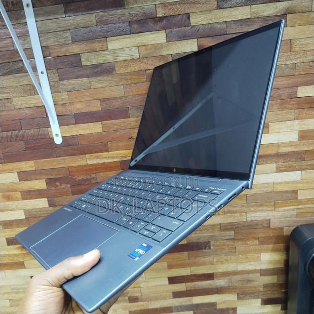 Laptop HP Dragonfly G3 16GB Intel Core i7 SSD 512GB - thumbnail 3