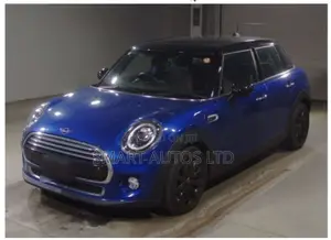 Mini Cooper 2019 Blue