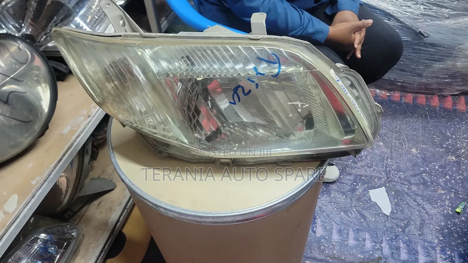 Axio 2010 Headlight