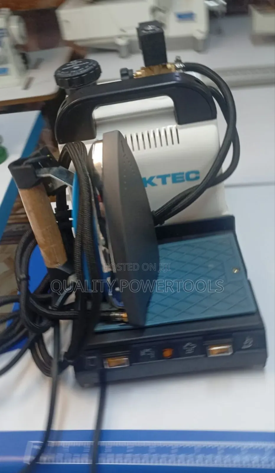 Branded Boiler Steam Iron Box