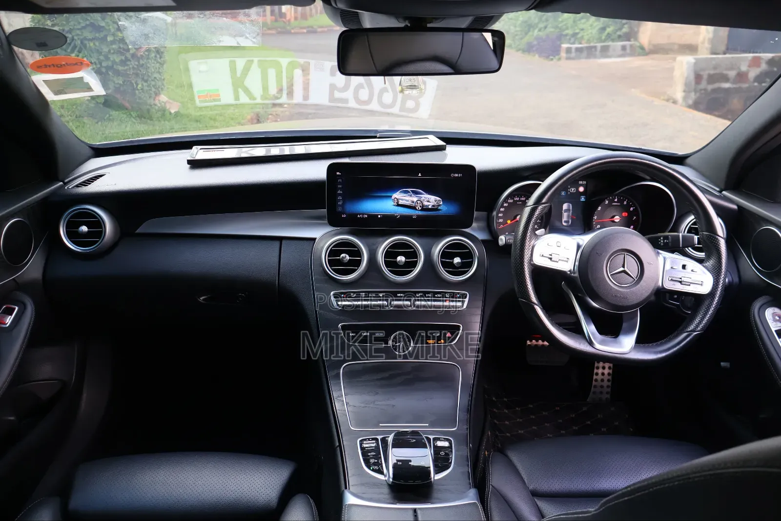 Mercedes-Benz C200 2018 Gray