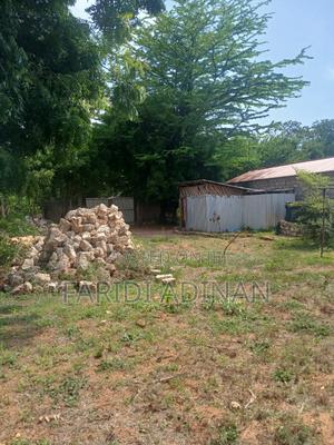 Selling Land - thumbnail 2