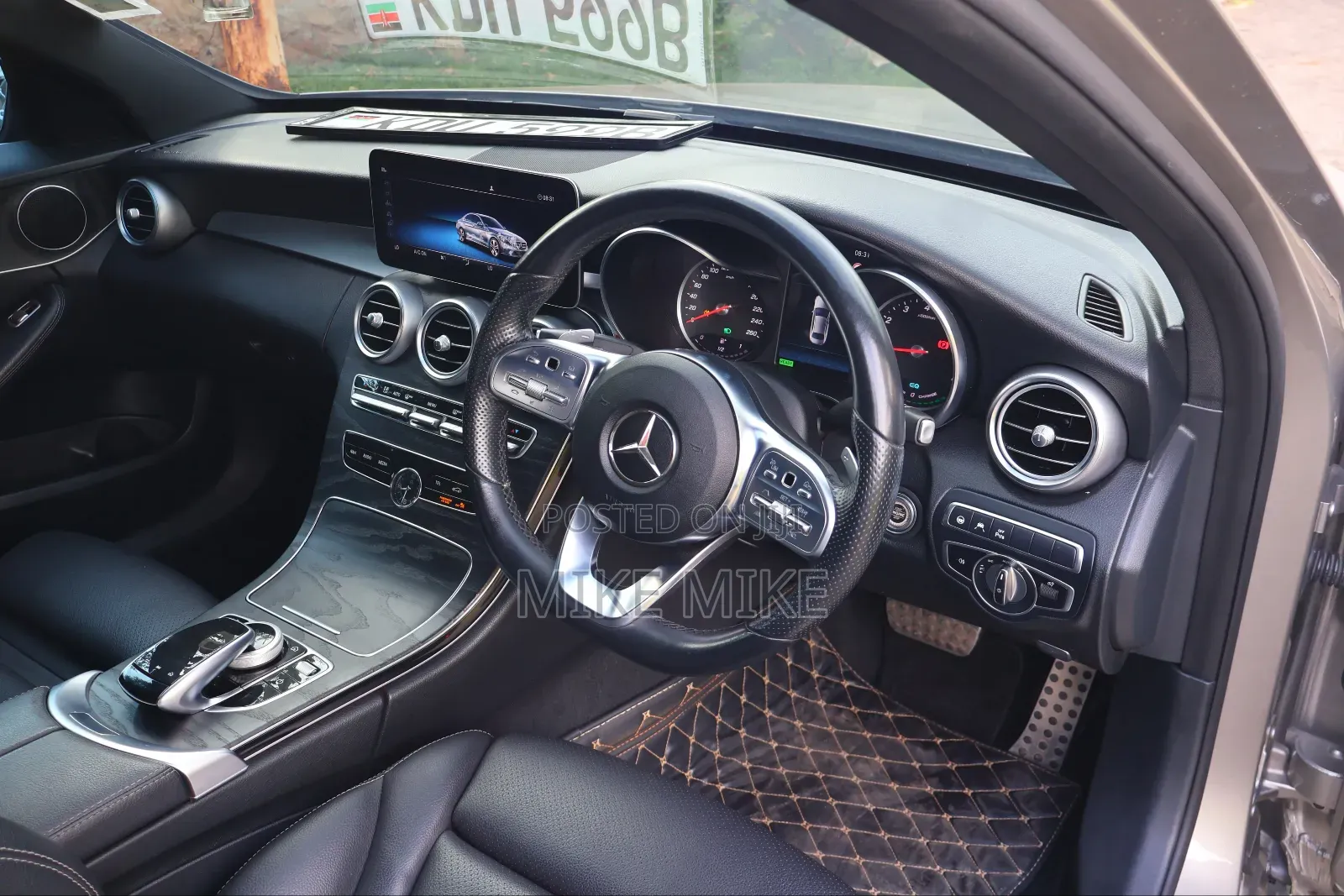 Mercedes-Benz C200 2018 Gray