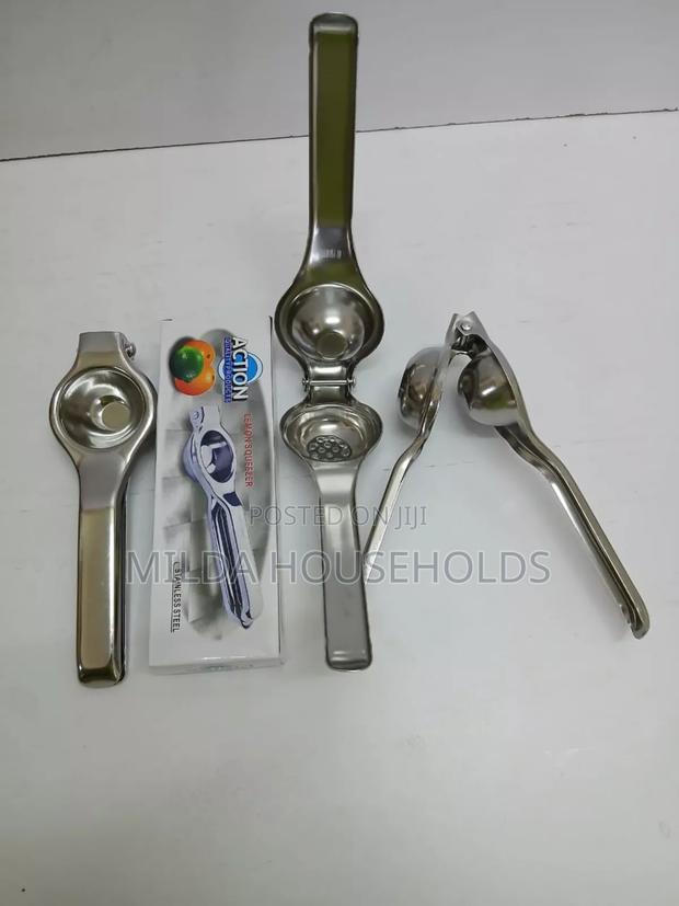 Manual Lemon Squeezer.